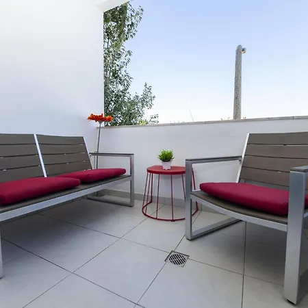 A36 - Avenue Flat In * Λάγος